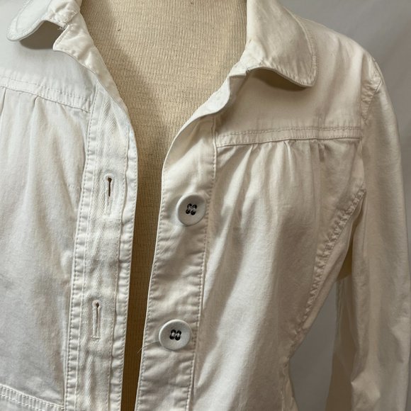 Caslon jacket ¾ sleeve lightweight white button close - Picture 2 of 6
